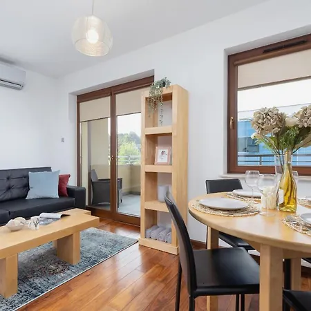 Blonia With Balcony By Renters