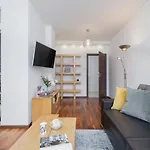 Blonia With Balcony By Renters דירה